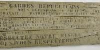 Pancarte de manifestation viticole. Texte écrit au pochoir sur des planches de bois. 2 m x 80 cm.	s.d. [vers 1950]